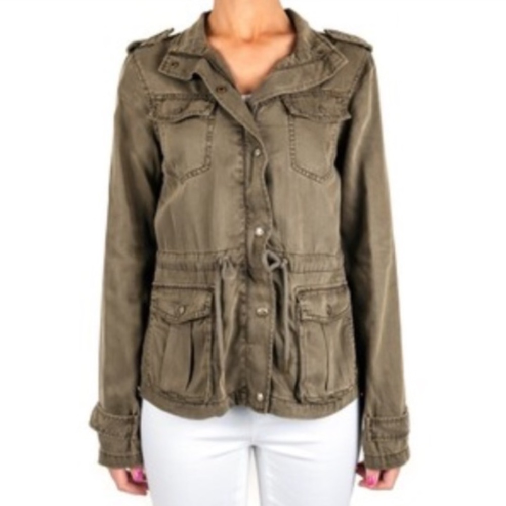 GORGEOUS!  Max Jeans Tencel cargo jacket in olive - Picture 8 of 8